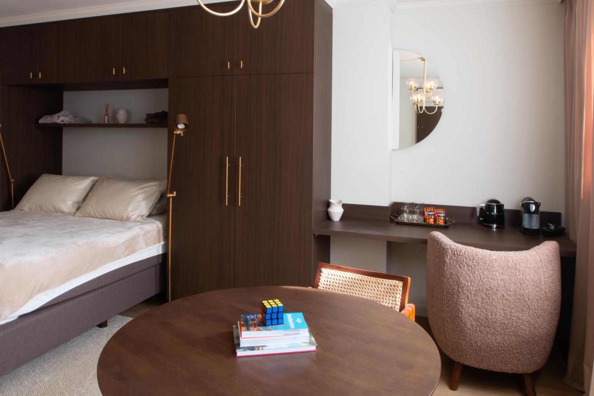 B&B Midtown Amsterdam Suites Exterior photo