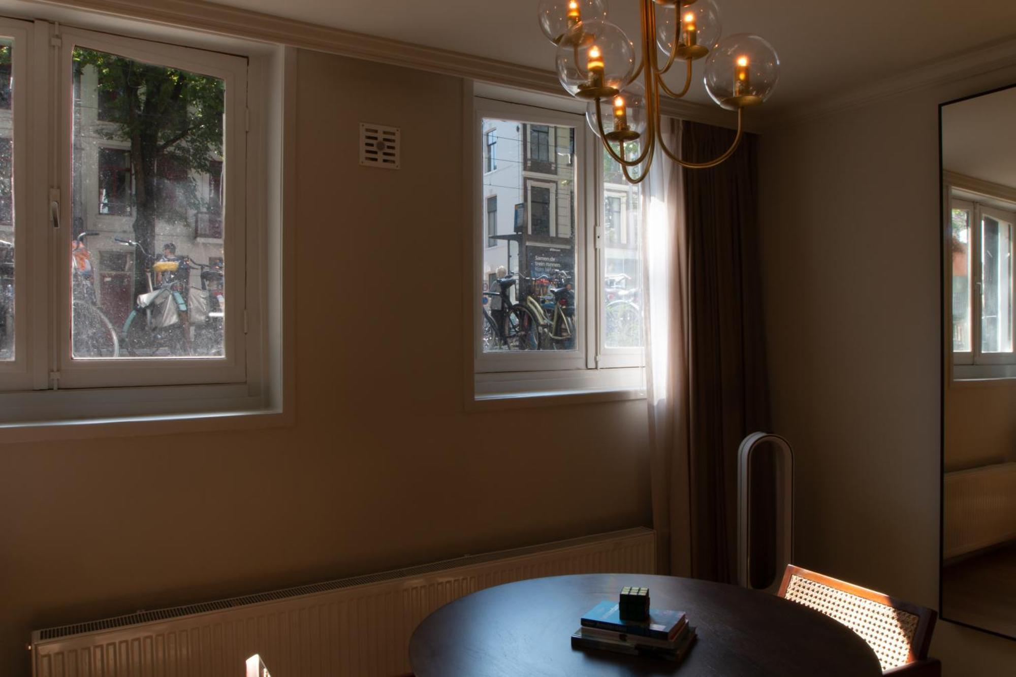 B&B Midtown Amsterdam Suites Exterior photo